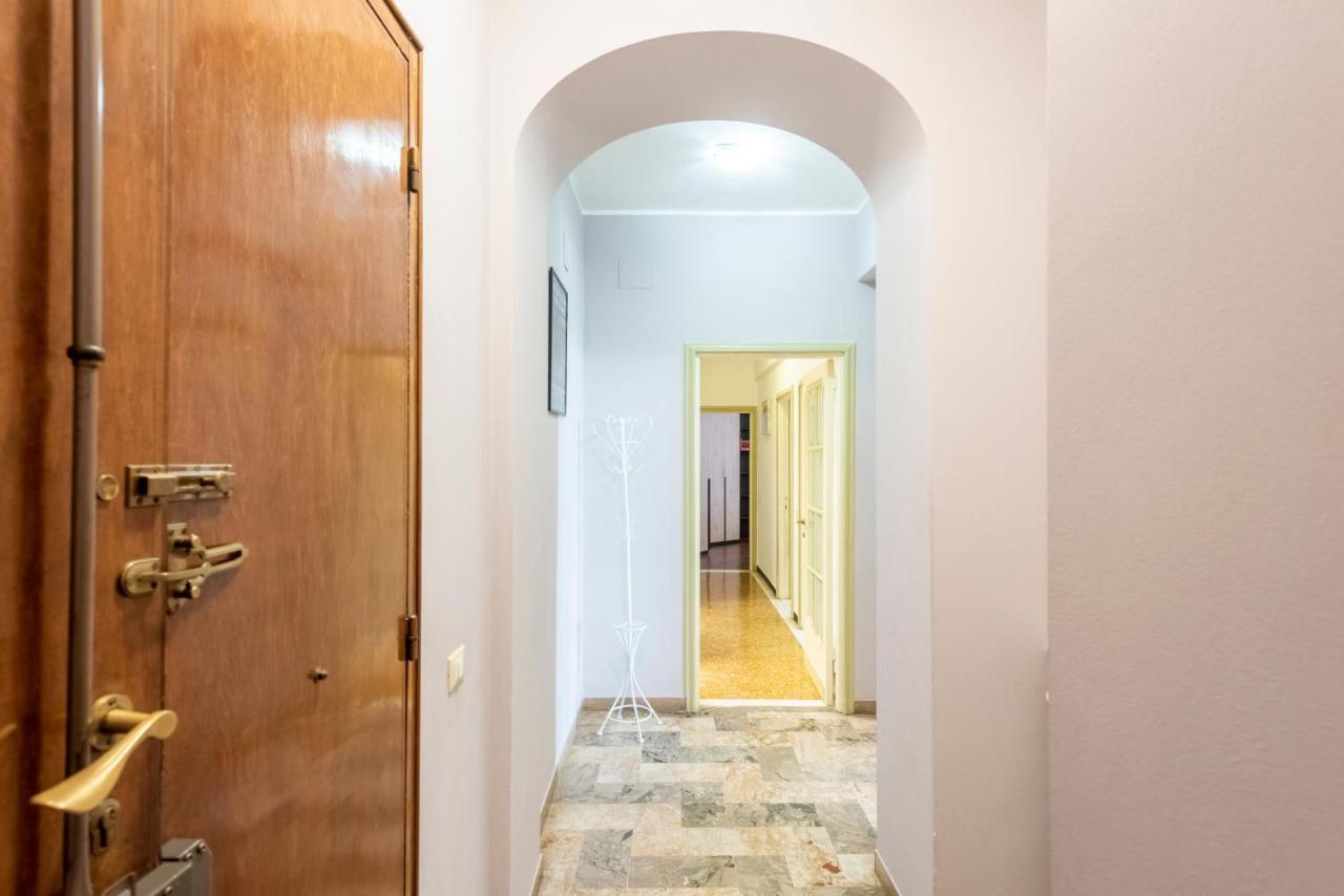 Joivy Cute Flat With Terrace Appartement Genua Buitenkant foto