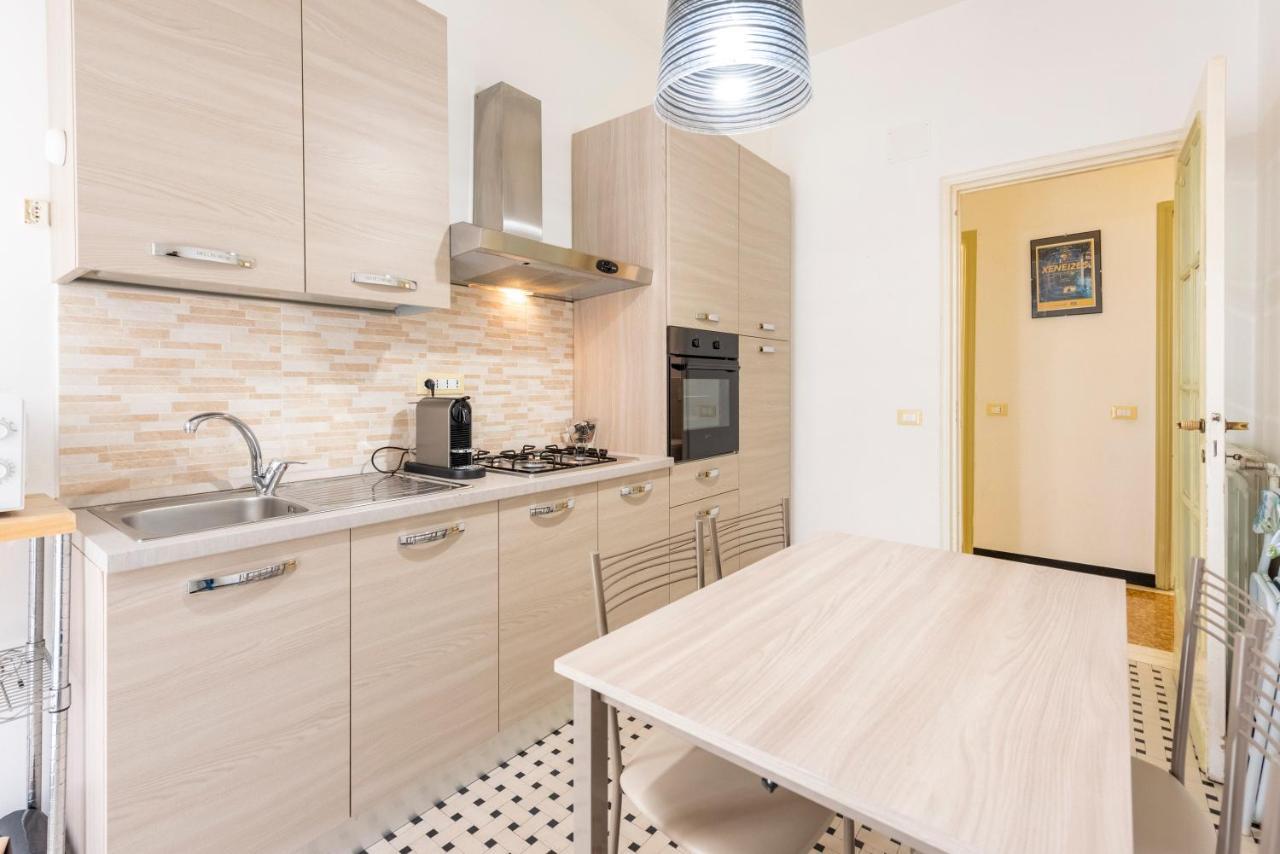 Joivy Cute Flat With Terrace Appartement Genua Buitenkant foto