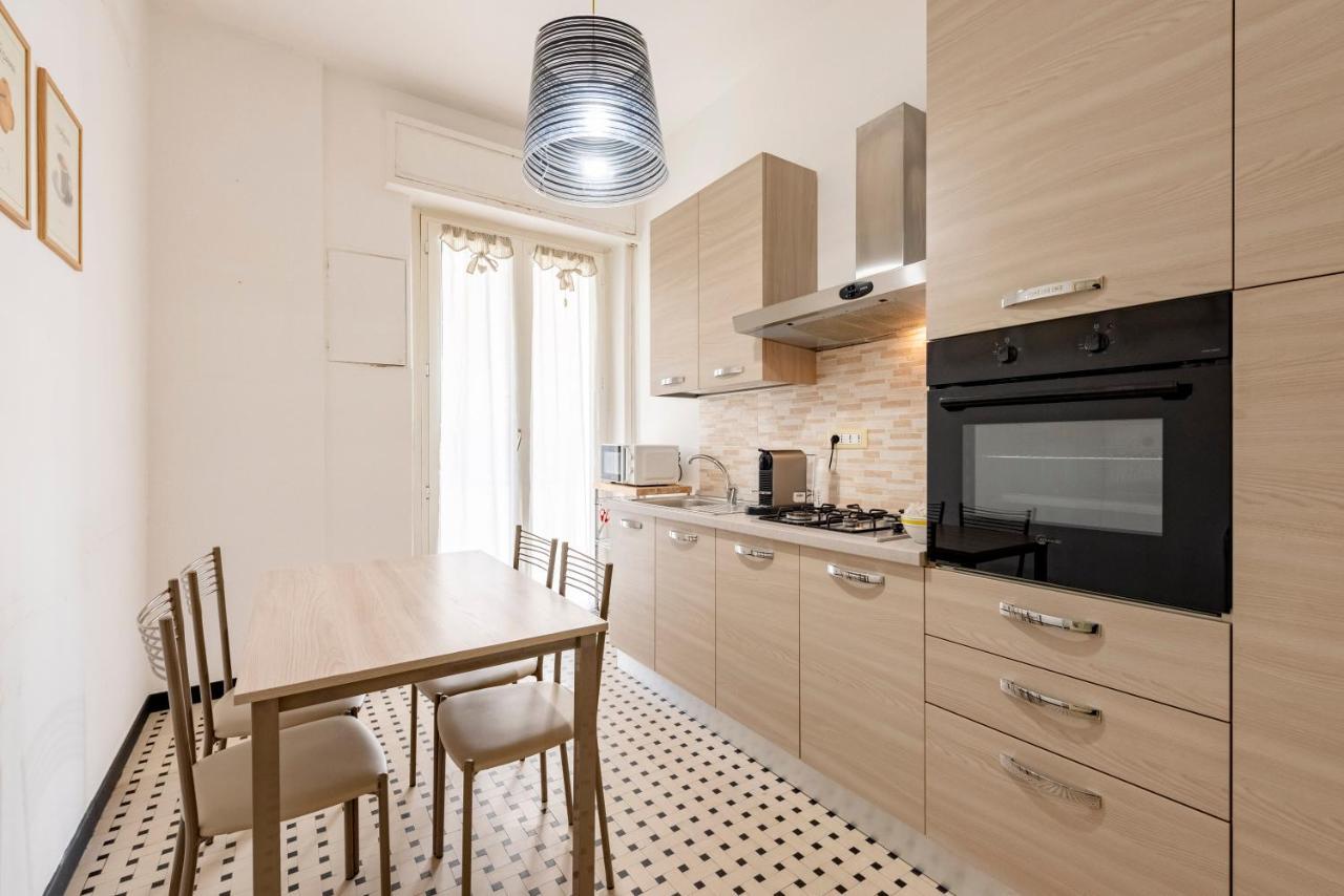 Joivy Cute Flat With Terrace Appartement Genua Buitenkant foto