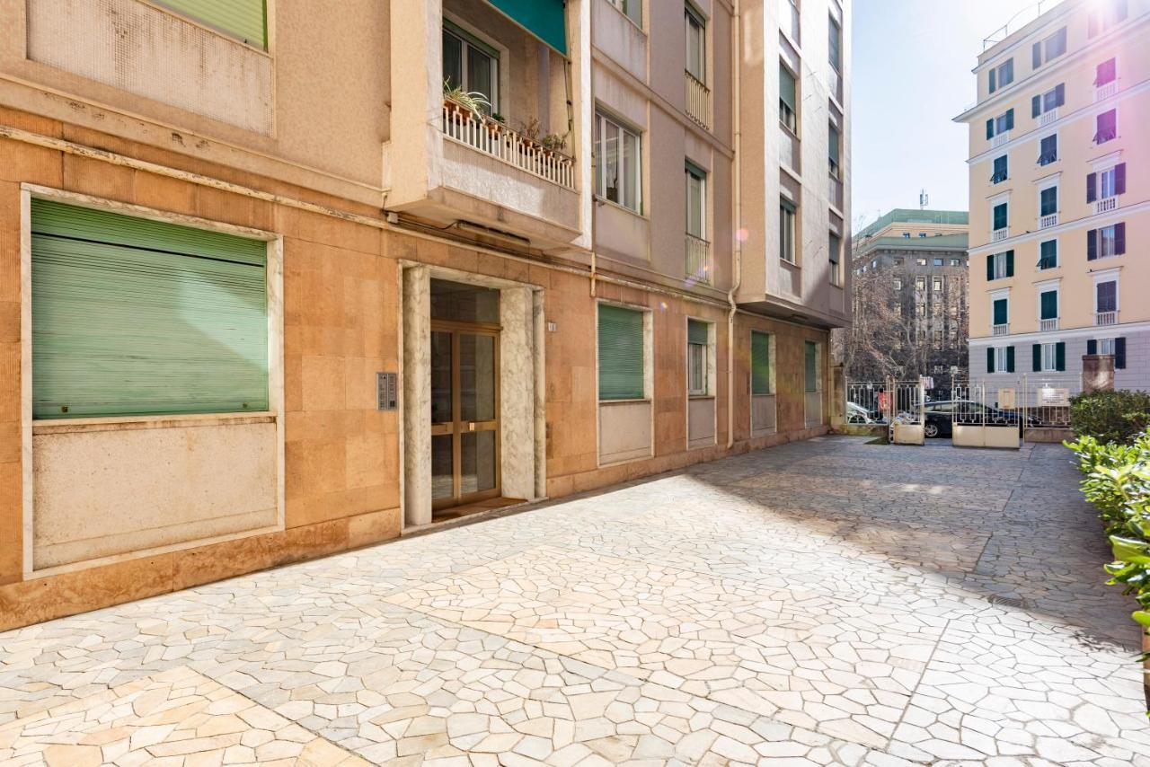 Joivy Cute Flat With Terrace Appartement Genua Buitenkant foto