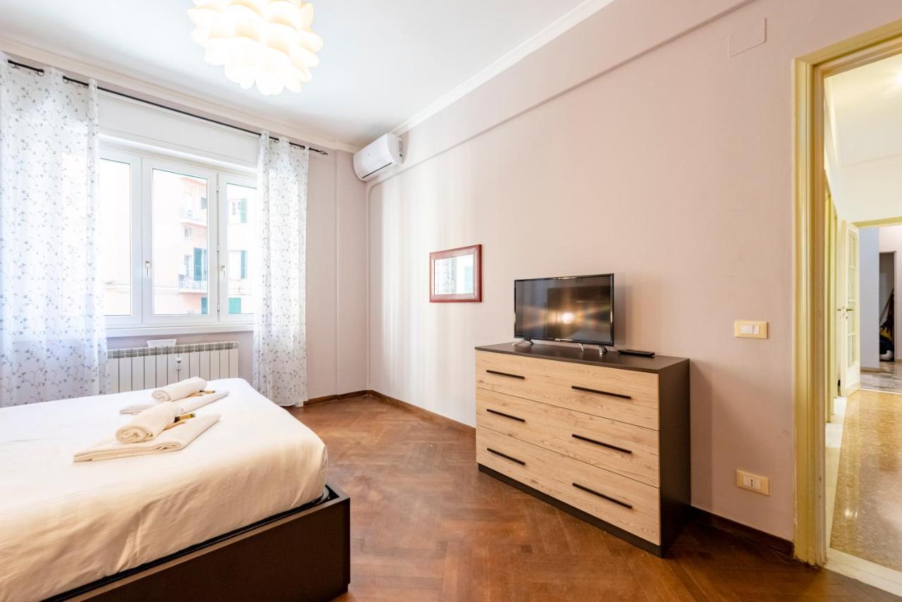 Joivy Cute Flat With Terrace Appartement Genua Buitenkant foto