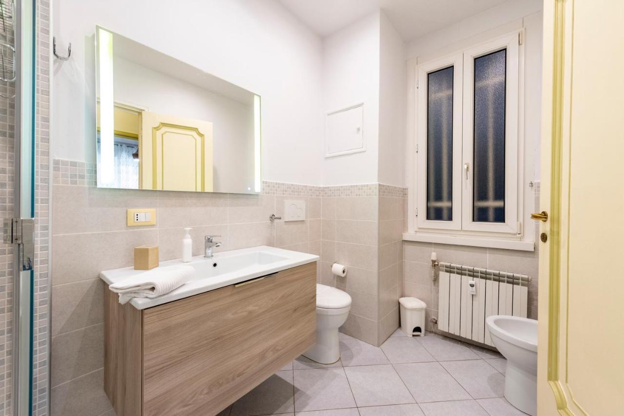 Joivy Cute Flat With Terrace Appartement Genua Buitenkant foto
